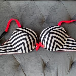 VS Very Sexy Push Up Bra